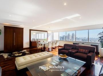 Departamento · 220m² · 3 Dormitorios · 2 Estacionamientos · Excelente Departamento con Vista Al Golf