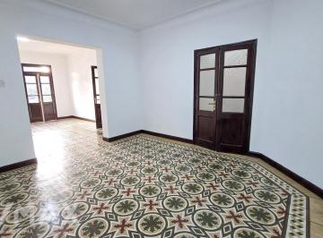 Local comercial · 145m² · 9 Dormitorios · Alquilo Amplio Local en 2do Piso - 143.5 m² - Av Brasil, Jesus María