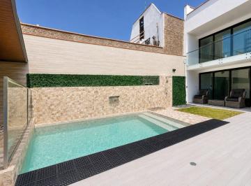 Casa de 4 habitaciones, Lima · Alquilo Casa en Brisas de Chorrillos!