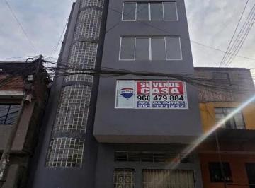 Local comercial · 579m² · 1 Estacionamiento · Venta Local Comercial en San Juan de Miraflores