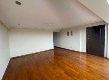 Departamento de 3 habitaciones, Lima · Vive en Surco: Departamento con Ascensor Directo, Vista Exterior y Excelente Ubicación