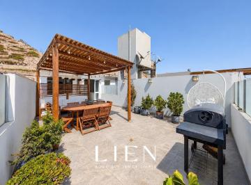Departamento · 178m² · 3 Dormitorios · 1 Estacionamiento · Triplex Tipo Casa con Terraza en Lomas de La Molina