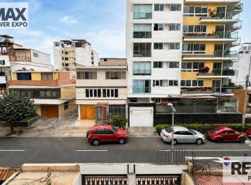 Casa · 176m² · 4 Dormitorios · 2 Estacionamientos · Venta de Casa en Miraflores - Cerca Al Malecon La Marina