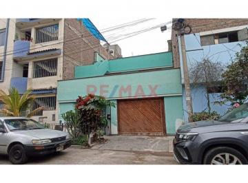Casa de 5 habitaciones, Lima · - Amplia Casa en Venta en Santa Anita