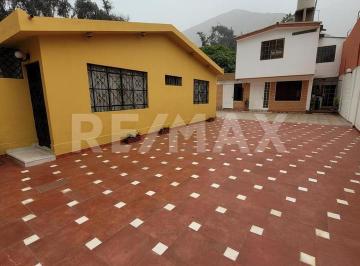 Casa · 157ha · 5 Dormitorios · 4 Estacionamientos · Venta de Casa (Chaclacayo)