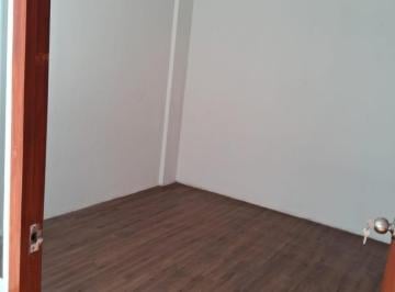 Departamento · 82ha · 3 Dormitorios · Venta Departamento 3er Piso Villa El Salvador