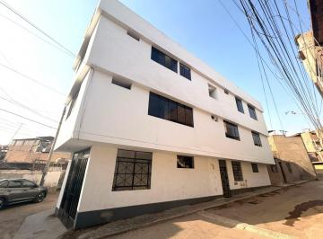 Casa · 261m² · 13 Dormitorios · En Venta – Casa en Esquina – Collique, Comas