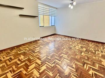 Departamento de 3 habitaciones, Lima · Vendo Departamento de Ocasión en San Miguel