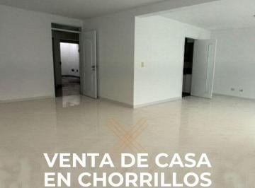 Casa de 5 habitaciones, Lima · Venta de Casa en Urb. Cedros Chorrillos.