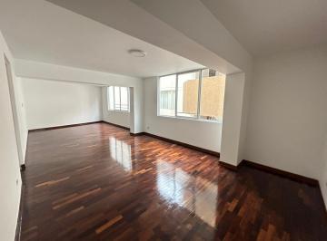 Departamento de 2 habitaciones, Lima · Venta de Departamento Remodelado en Miraflores