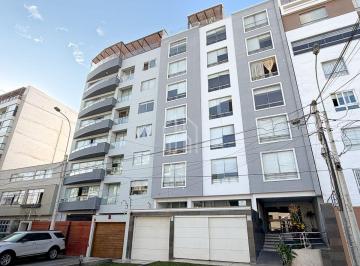 Departamento de 2 habitaciones, Lima · Dúplex 90 m² | 2 Dorm con Baño | Límite con San Isidro | 1 Cochera
