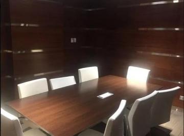 Oficina comercial · 240m² · 4 Dormitorios · 5 Estacionamientos · Alquilo Moderna Oficina en Av Javier Prado N 62xx, Piso 6, La Molina