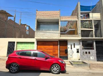 Casa · 197ha · 5 Dormitorios · 2 Estacionamientos · Venta Casa en Vipol de Naranjal, San Martin de Porres, Jr. Neptuno, Av Tantamayo