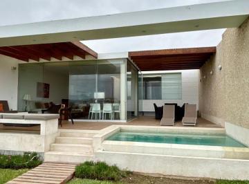 Casa de 4 habitaciones, Cañete · Linda Casa en Primera Fila en Playa Gaviotas – Asia.