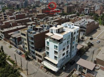Departamento · 258m² · 5 Dormitorios · Departamento en Venta Carabayllo