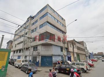 Local comercial · 147m² · 7 Dormitorios · Vendo Local Comercial 319 m² Cerca de Emporio de Gamarra