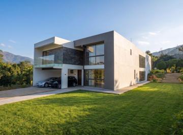 Casa de 4 habitaciones, Lima · Casa de Estreno en Condominio con Piscina y Áreas Verdes - La Planicie (Primera Etapa)