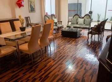 Departamento de 4 habitaciones, Lima · En Venta Exclusivo Duplex - Surco