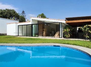 Casa · 700m² · 3 Dormitorios · 2 Estacionamientos · Vendo Linda Casa en Calle Elías Aparicio N X, Urb. Rinconada Alta, La Molina, Cerca Al Colegio Newton