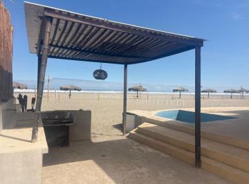 Casa de 5 habitaciones, Camaná · Casa de Playa Amoblada en Camaná