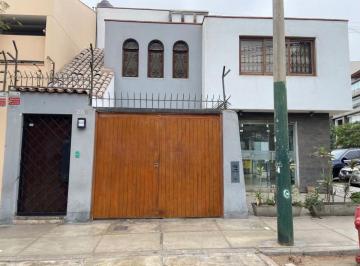 Casa de 4 habitaciones, Lima · Casa en Alquiler en Segundo Piso Gardenias Surco