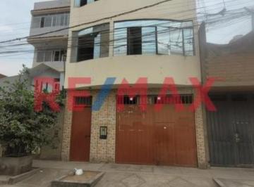 Casa · 126m² · 14 Dormitorios · Gran Oportunidad de Inversion en Puente Piedra