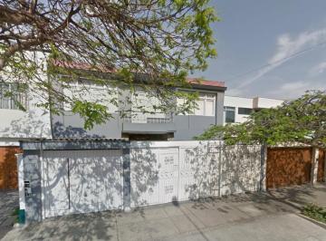 Casa de 5 habitaciones, Lima · Casa Como Terreno en Venta en San Isidro – Urb. El Palomar