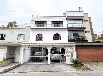 Casa de 7 habitaciones, Lima · Venta de Casa de 3 Pisos en Santiago de Surco de 200 m²