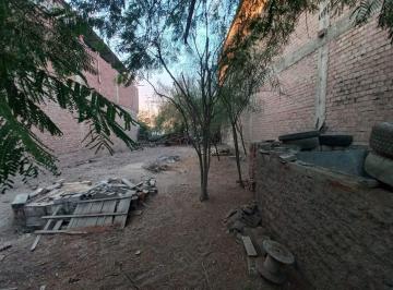 Terreno / Lote · 200m² · Vendo Terreno en Villa María del Triunfo Cerca Al Parque Industrial