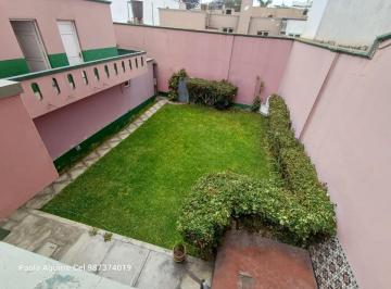 Casa de 5 habitaciones, Lima · Alquilo Casa de 2 Pisos/jardines Amplios/estacionamiento 4 Autos en Av Salaverry San Isidro