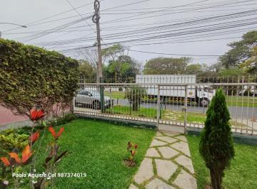 Casa de 5 habitaciones, Lima · Alquilo Amplia Casa de 2 Pisos en Plena Av Salaverry / San Isidro Limite con Magdalena