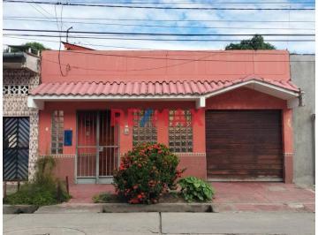 Casa Venta de 3 habitaciones · Se Vende Casa