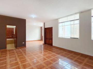 Casa de 6 habitaciones, Trujillo · Casa en Santa Inés – 300 m² de Terreno – Zona Médica
