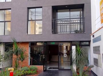 Entrada del edificio · Alquilo Lindo Departamento a Estrenar en El 1er Piso