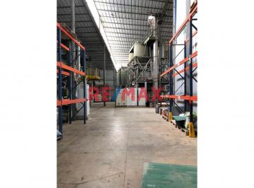 Nave industrial · 3000m² · Local Industrial en Venta Cerca a Av El Sol
