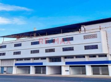 Local comercial · 100m² · Alquilo Local Comercial en Av Sánchez Cerro! Av Sánchez Cerro Esquina con Libertad a