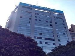 Oficina comercial · 241m² · 5 Dormitorios · 2 Estacionamientos · Alquilo Oficina Flat en Av Pardo y Aliaga N 6xx, San Isidro. (1cdra de Dasso)