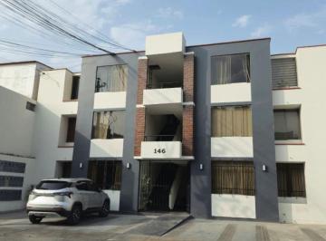 Departamento de 3 habitaciones, Lima · Departamento Amoblado en La Molina