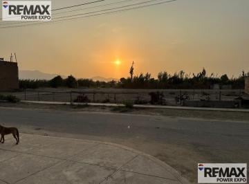 Terreno / Lote · 120m² · Terreno 120 m² en Venta Urbanizacion El Derby Carabayllo C/ Parque