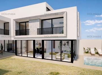 Casa · 485m² · 4 Dormitorios · 2 Estacionamientos · Vendo Linda Casa en Calle Paraíso N 48x, Casa 1, Urb. Sol de La Molina, La Molina