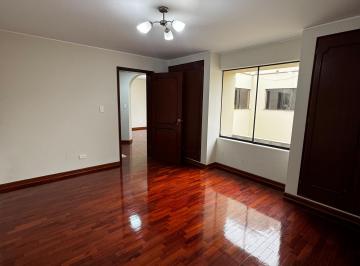 Trato directo, se alquila dpto. elegante y amplio de 120 m² ubicado en una de la · . Alquiler de Departamento, Chacarilla del Estanque. Us/. 1350. S/. 4700. -, Surc