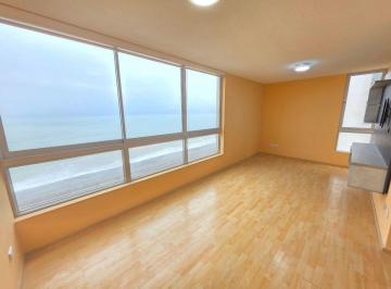 Departamento de 3 habitaciones, Callao · Departamento con Vista Al Mar | Costanera Uno – La Perla