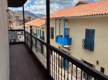 Casa · 800m² · 15 Dormitorios · Venta de Casa en Cusco