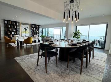 Departamento · 302m² · 4 Dormitorios · Departamento de Lujo en San Isidro - Venta Exclusiva Frente Al Golf - 302 m²