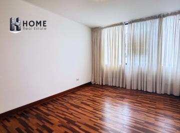 Departamento · 78m² · 2 Dormitorios · 1 Estacionamiento · Departamento en Venta en Miraflores – 2 Dorm. | Excelente Ubicación E Ideal Inversión