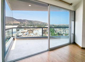 Departamento · 110m² · 3 Dormitorios · 1 Estacionamiento · Duplex en Monterrico con Vista Panorámica