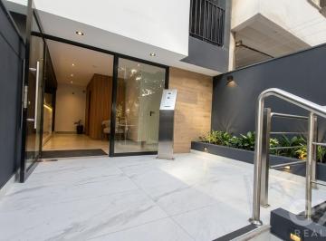 Departamento · 72m² · 2 Dormitorios · 1 Estacionamiento · Hermoso Depa Nuevo en Barrio Médico, Surquillo.