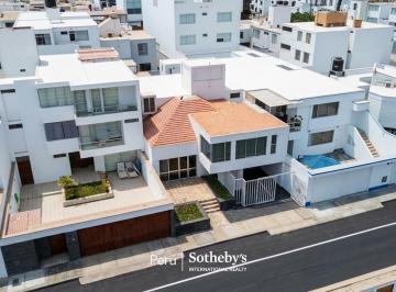 Casa · 309m² · 4 Dormitorios · 1 Estacionamiento · Casa en Venta en Santa María del Mar