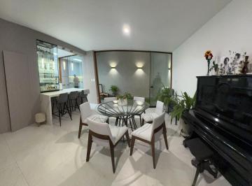 Casa · 175m² · 4 Dormitorios · 2 Estacionamientos · Casa en Venta El Derby Monterrico Santiago de Surco