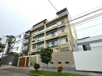 Departamento · 187m² · 3 Dormitorios · 2 Estacionamientos · Venta Exclusivo Departamento en Higuereta - Surco
